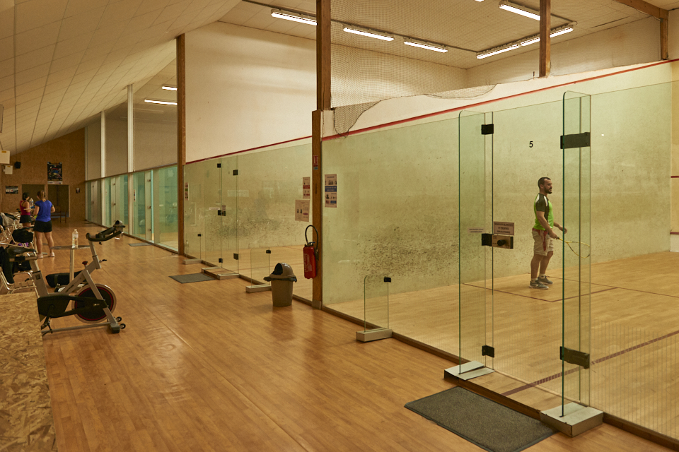 Le couloir des squash 5 à 9